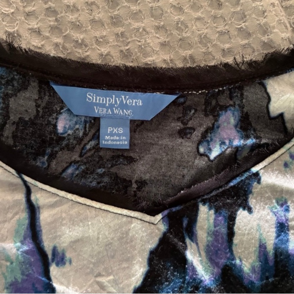 Simply Vera Vera Wang Abstract Watercolor Pattern Top